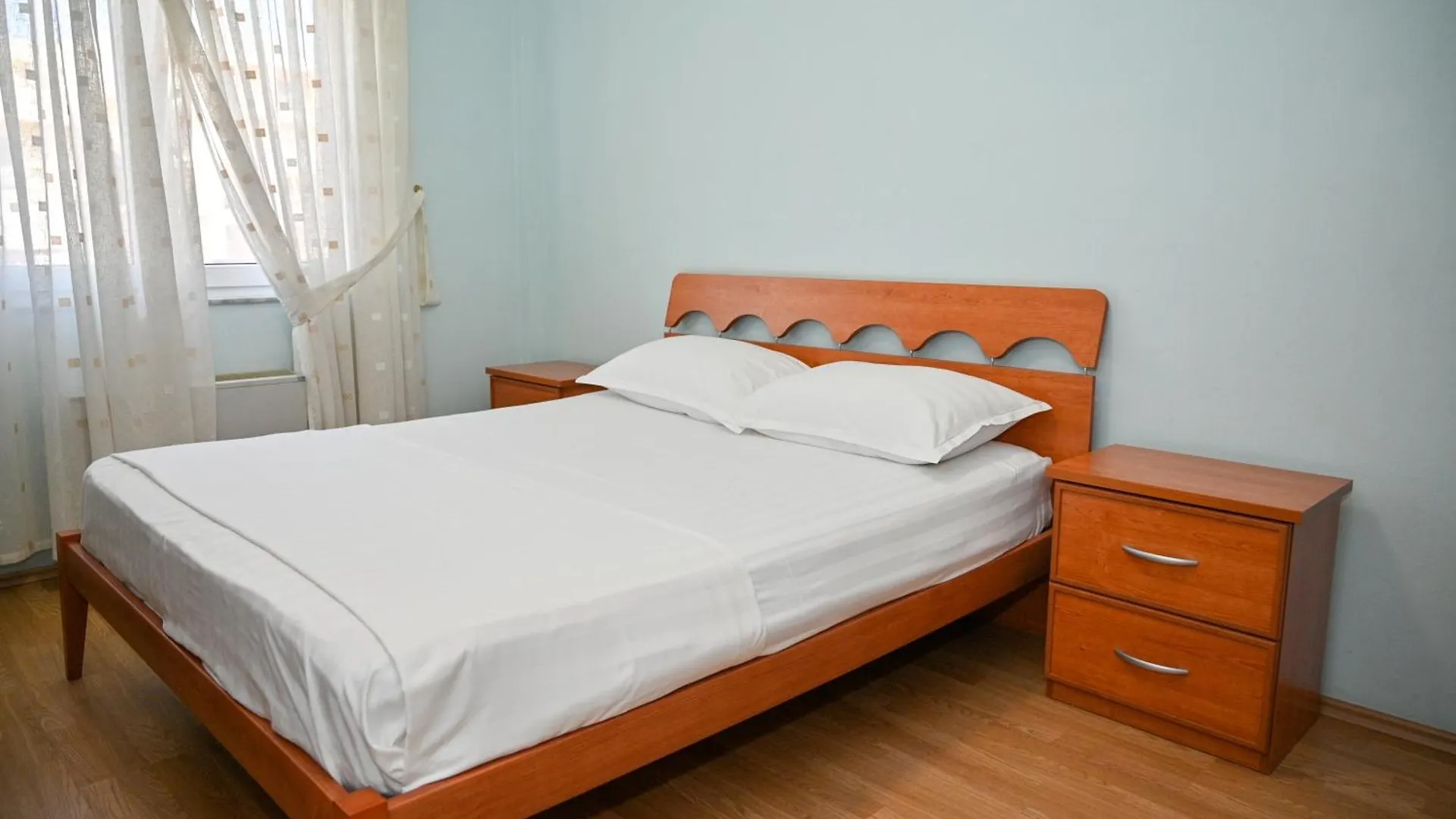 Hotel Vila Emes Durrës 3*,  Albania